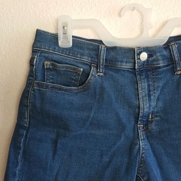 Gap denim shorts 30/10R 5" short mid rise - Picture 2 of 3